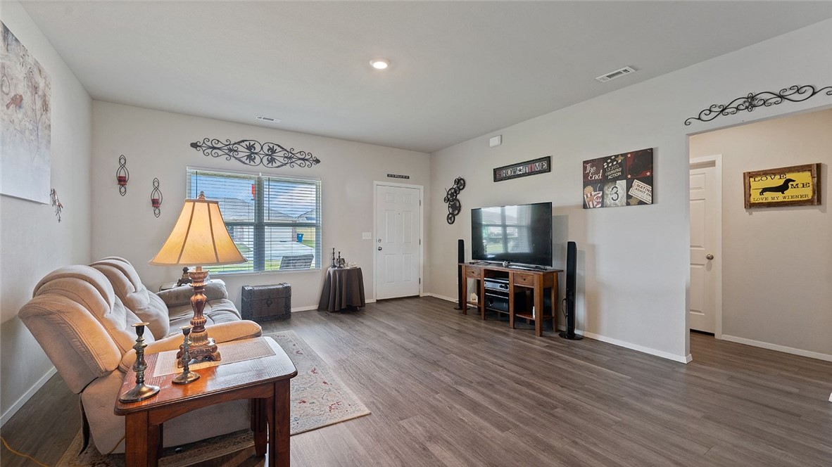 Walnut Hill Sub Ph Il Pea Ridge - Residential