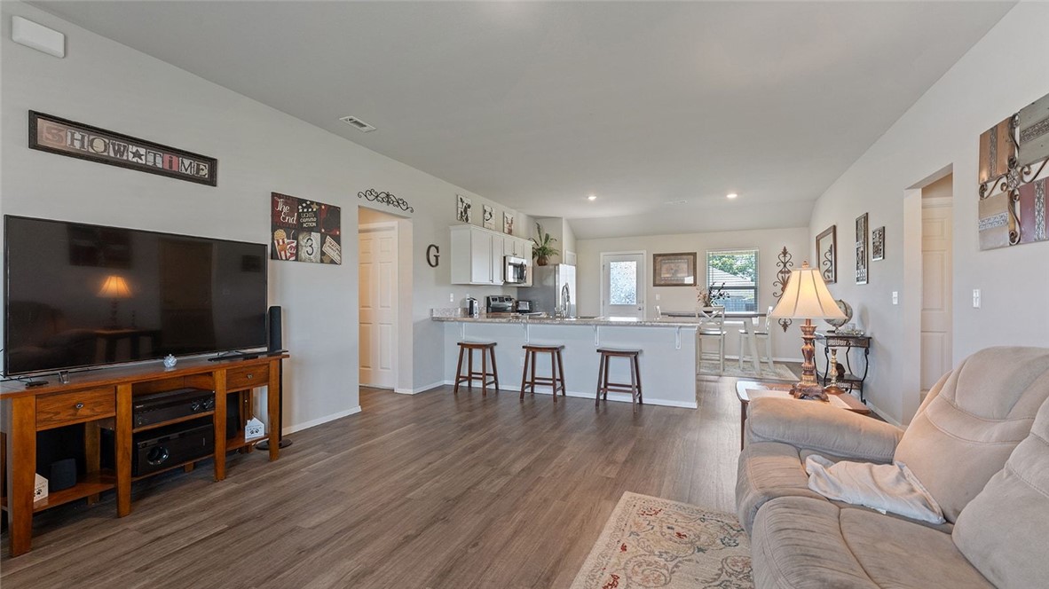 Walnut Hill Sub Ph Il Pea Ridge - Residential