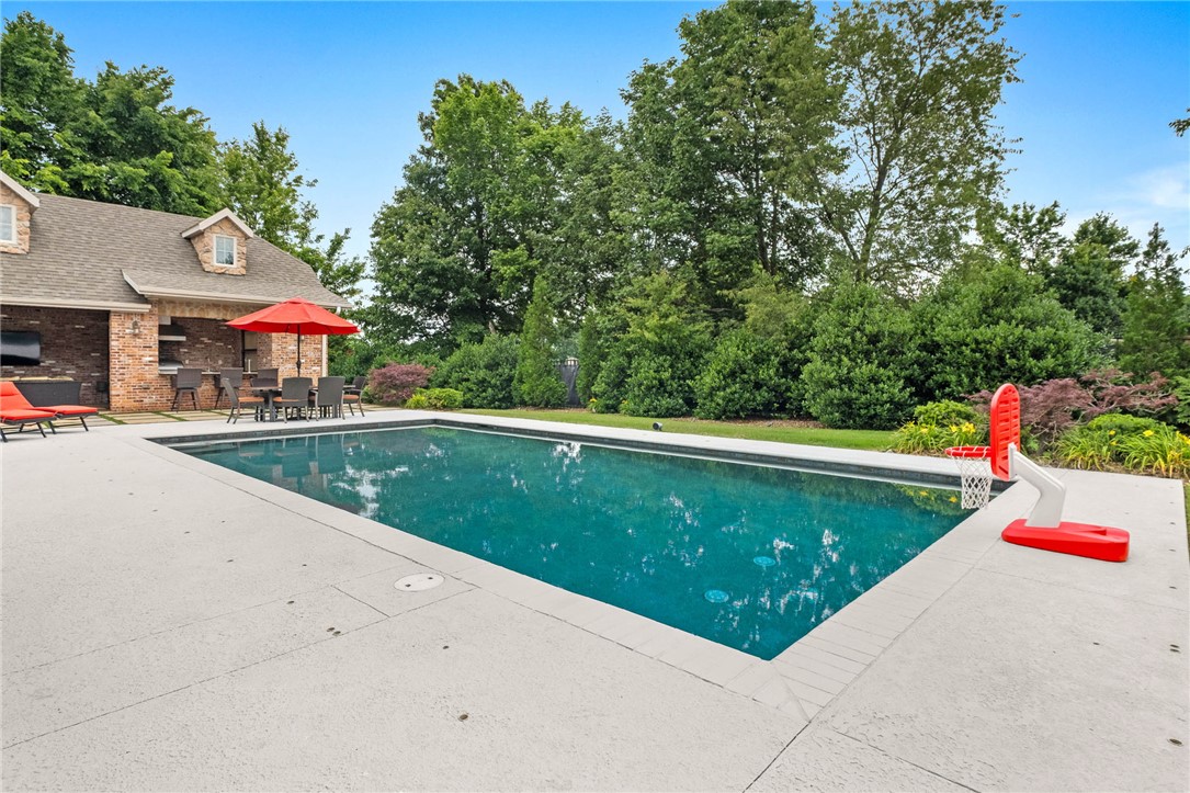 Pinnacle - Residential