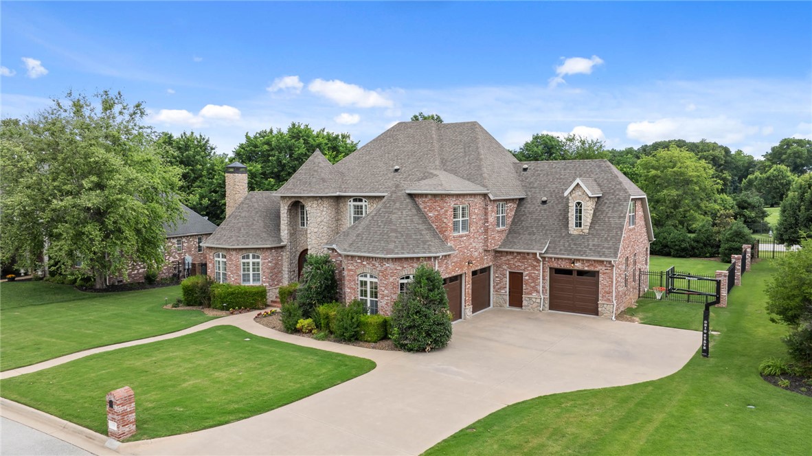 Pinnacle - Residential