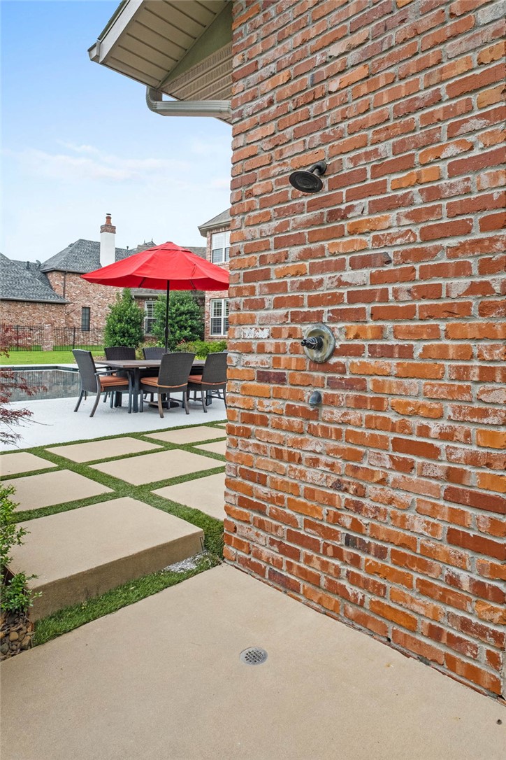 Pinnacle - Residential