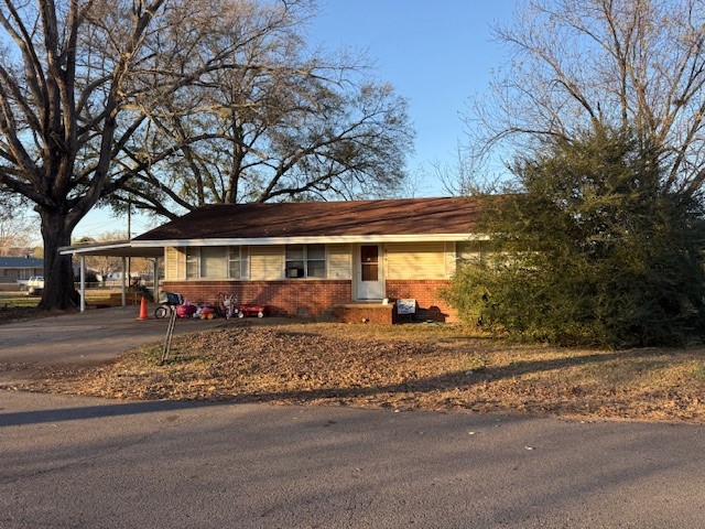 Excellent location close to schools, work, hospital and shopping in Paris AR. Great starter home or perfect for an investor with renter already in place and a long rental history. Newer HVAC, has storm cellar, fenced backyard, storage shed, brick exterior and large trees. This is a great opportuinty, don't let it get away!