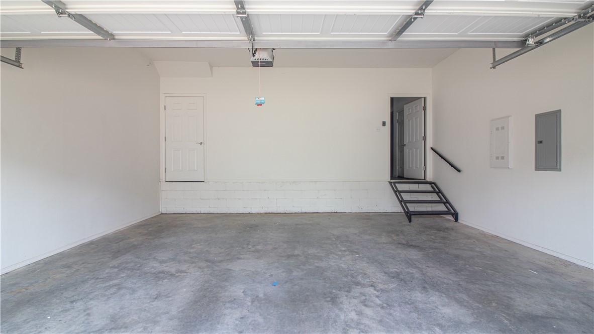 Towne West Sub Ph Iiiiv - Residential Lease