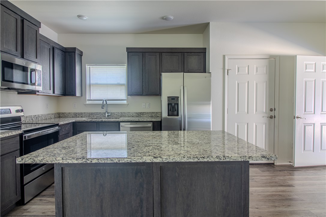 Towne West Sub Ph Iiiiv - Residential Lease