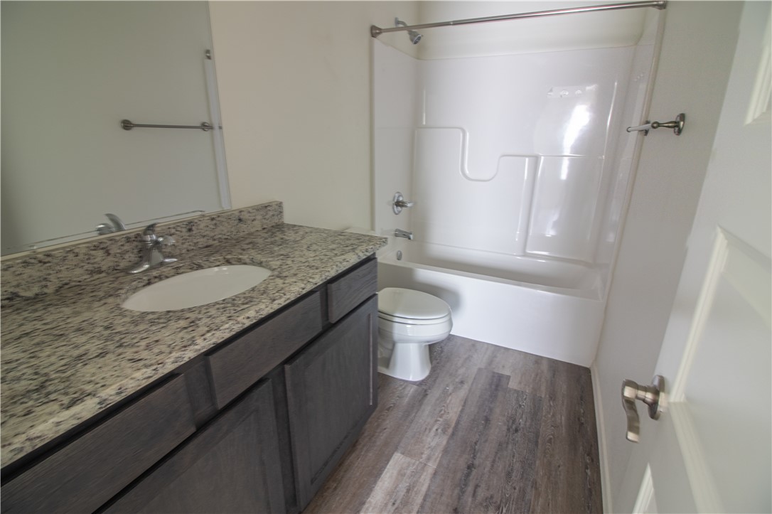 Towne West Sub Ph Iiiiv - Residential Lease