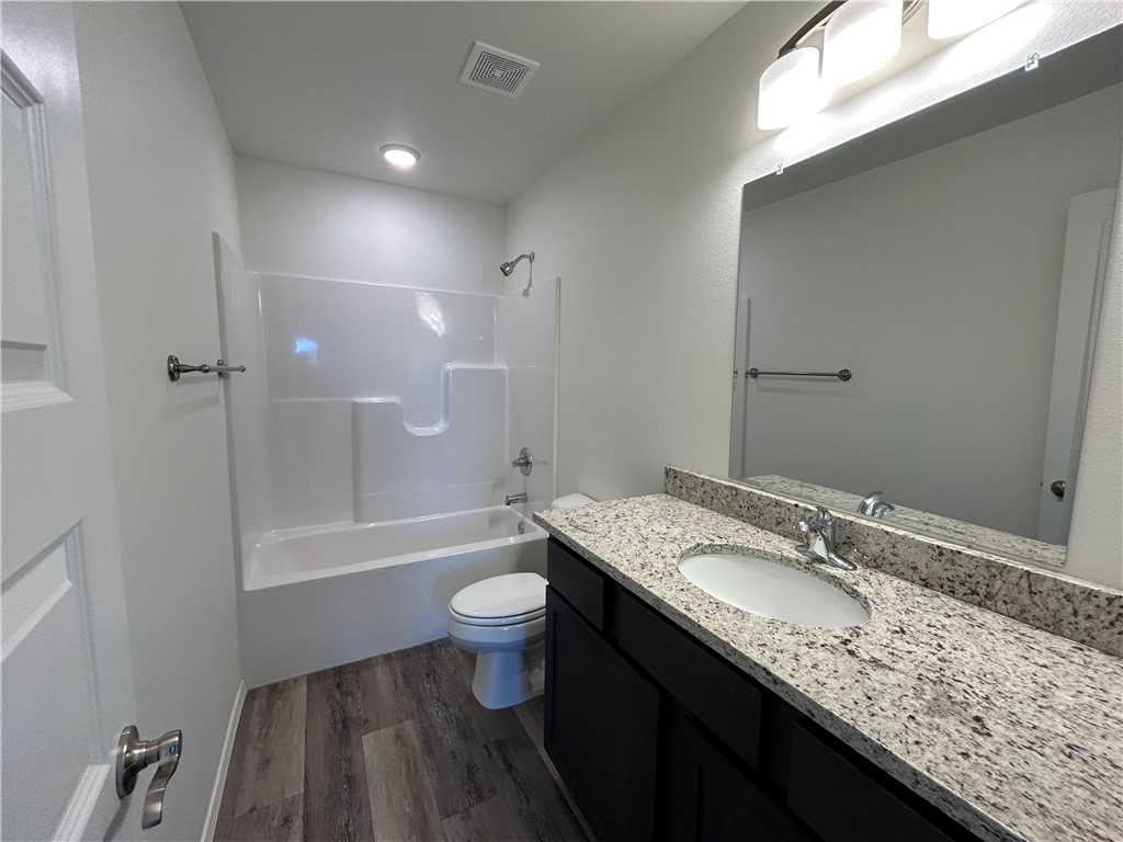Towne West Sub Ph Iiiiv - Residential Lease