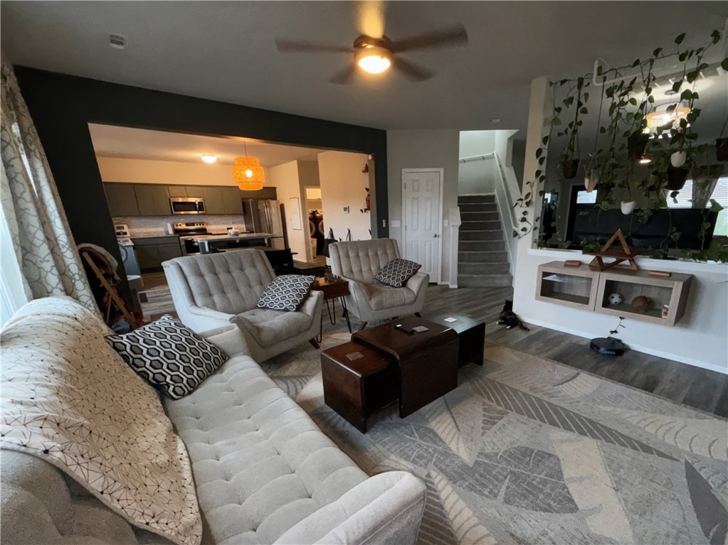 Lakewood Sub Ph Vi Lowell - Residential