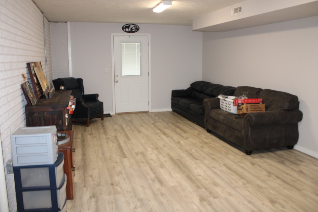 n / a - Residential