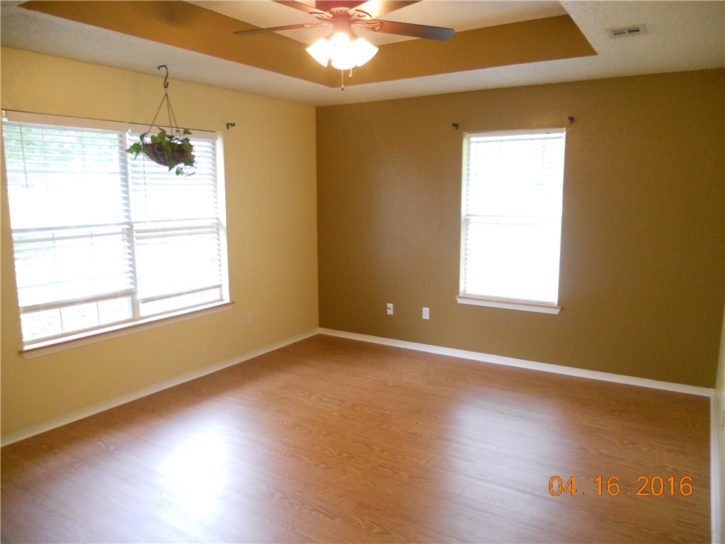 Applegate Sub Bentonville - Residential Lease