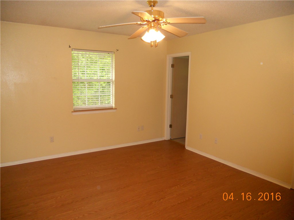 Applegate Sub Bentonville - Residential Lease