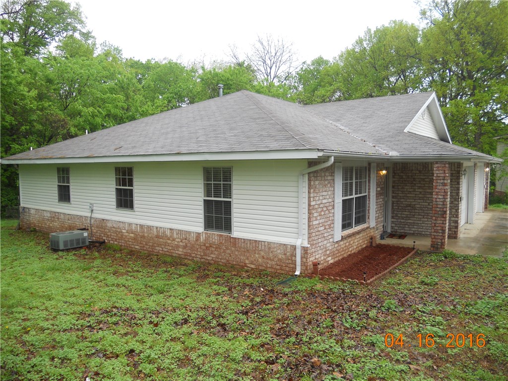 Applegate Sub Bentonville - Residential Lease