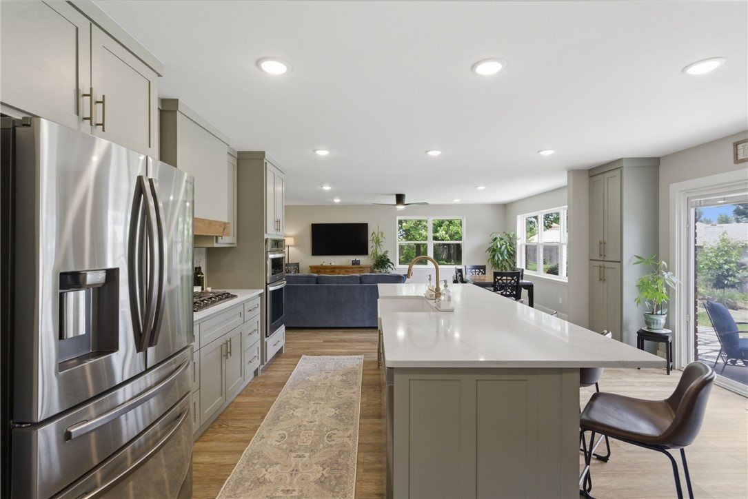 Westwood Hills Rogers - Residential