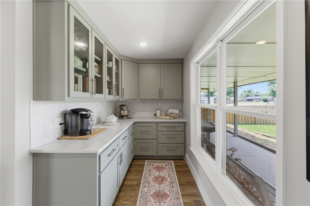 Westwood Hills Rogers - Residential