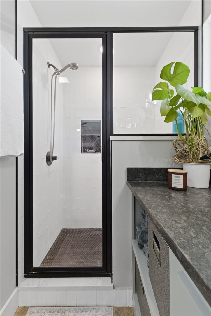 Westwood Hills Rogers - Residential