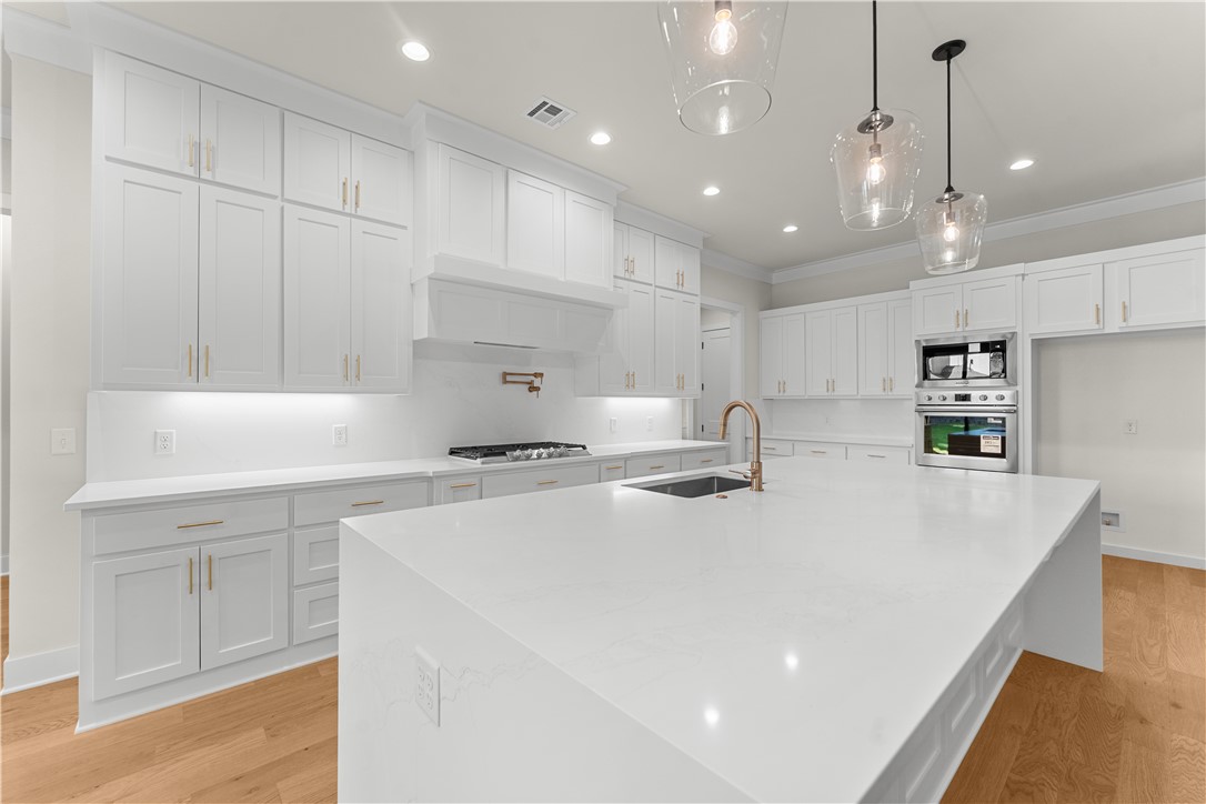 Aurora Heartbeat - Residential