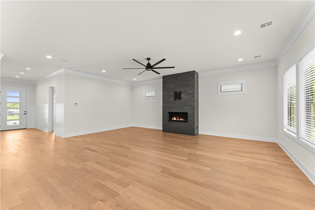 Aurora Heartbeat - Residential