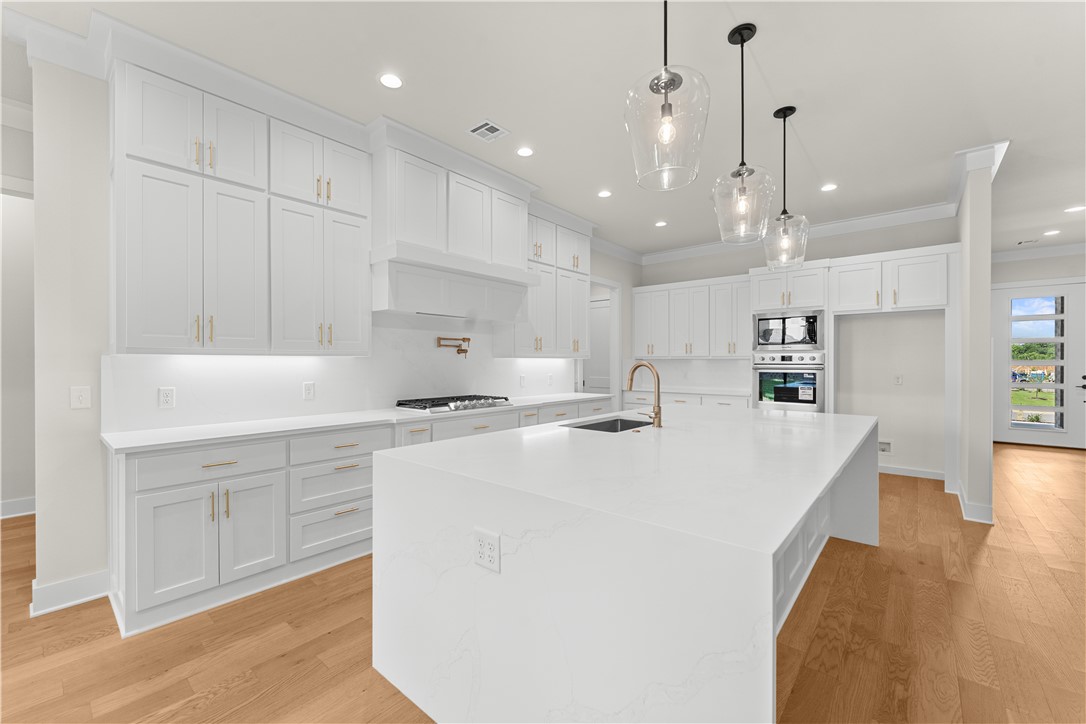 Aurora Heartbeat - Residential