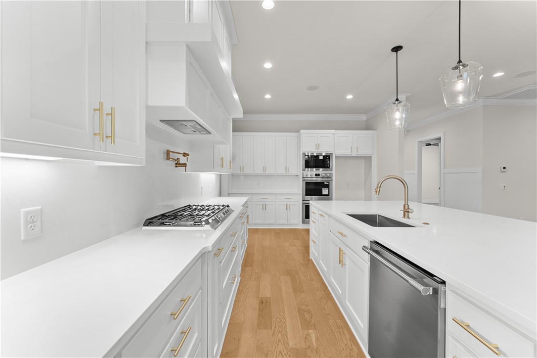 Aurora Heartbeat - Residential