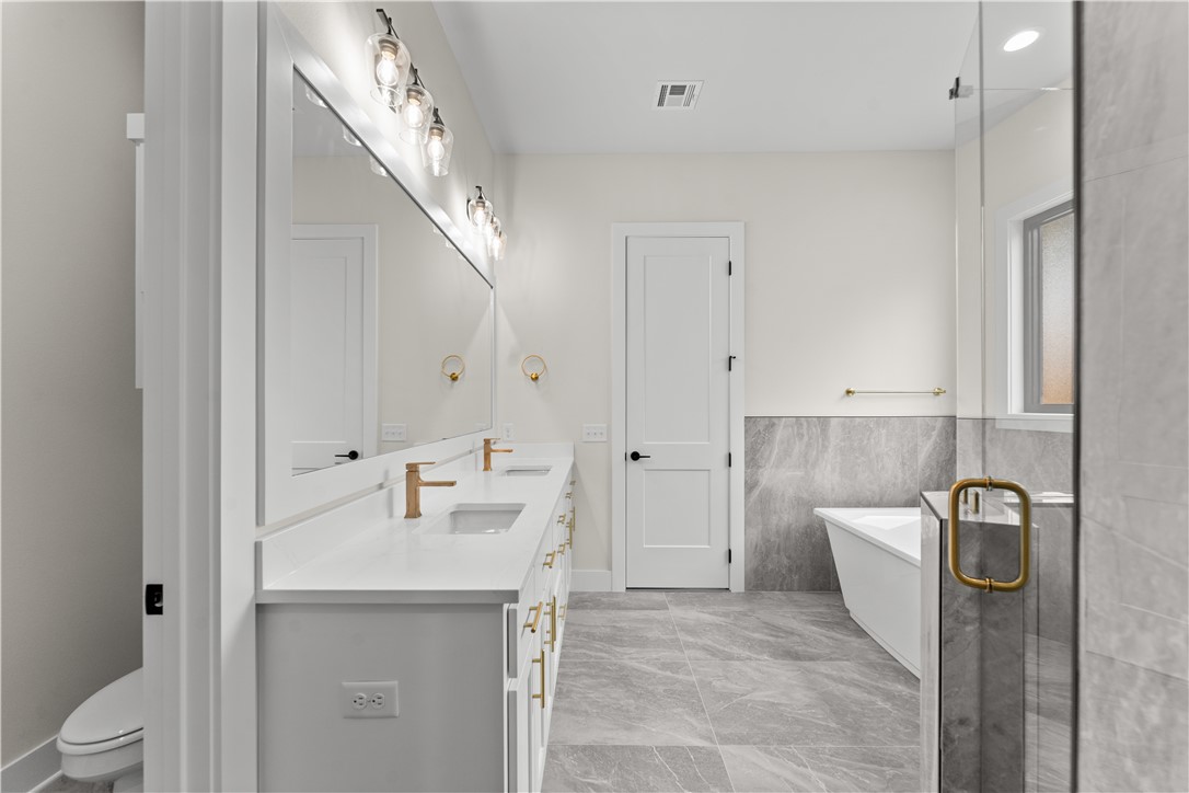 Aurora Heartbeat - Residential