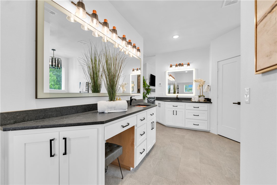 Estates of Lakeway - Residential