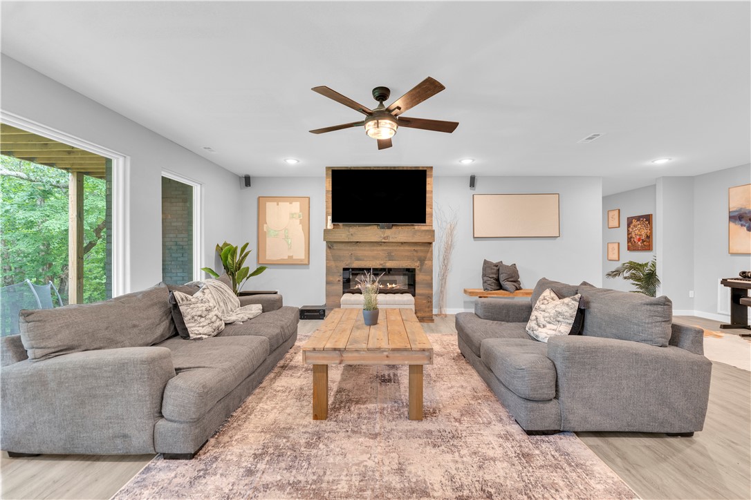 Estates of Lakeway - Residential