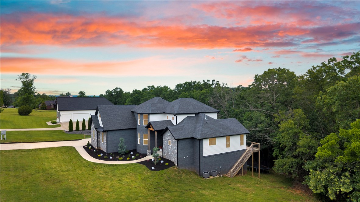 Estates of Lakeway - Residential