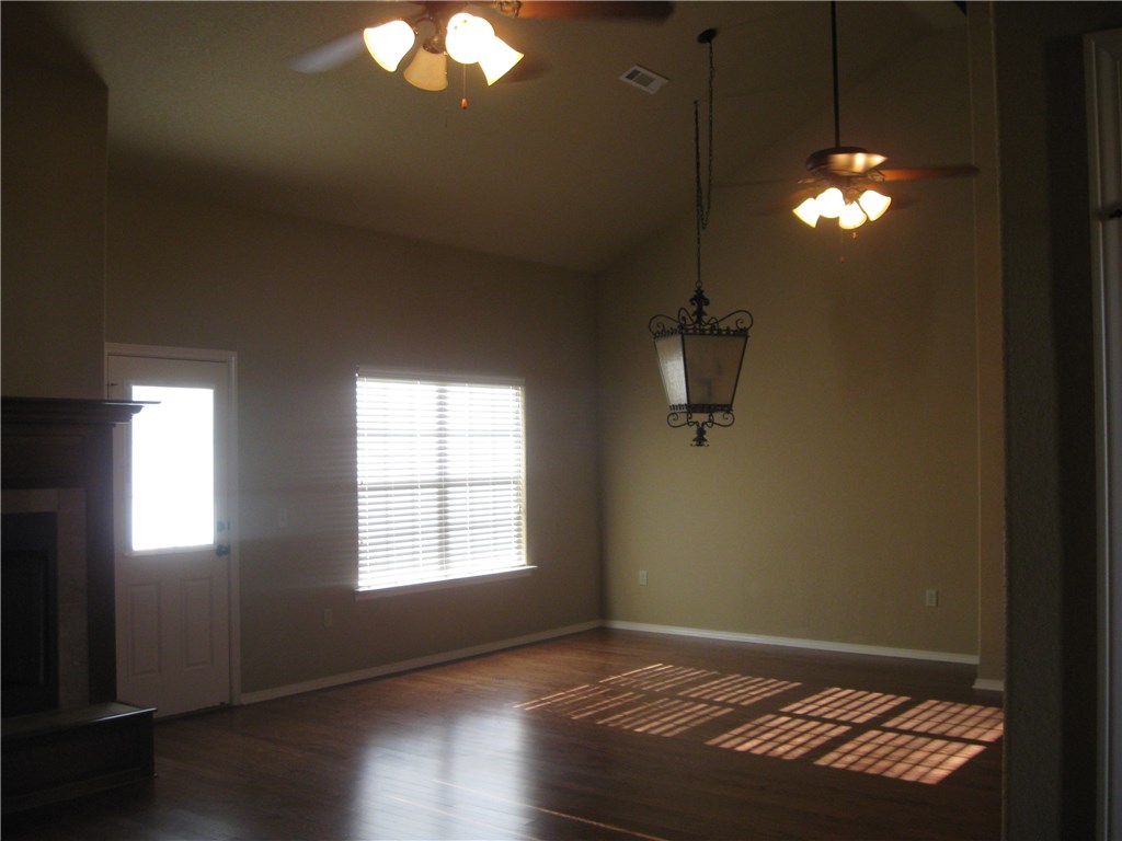 Sienna Estates - Residential Lease