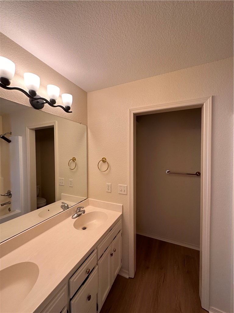 Missouri Oaks Sub - Residential Lease
