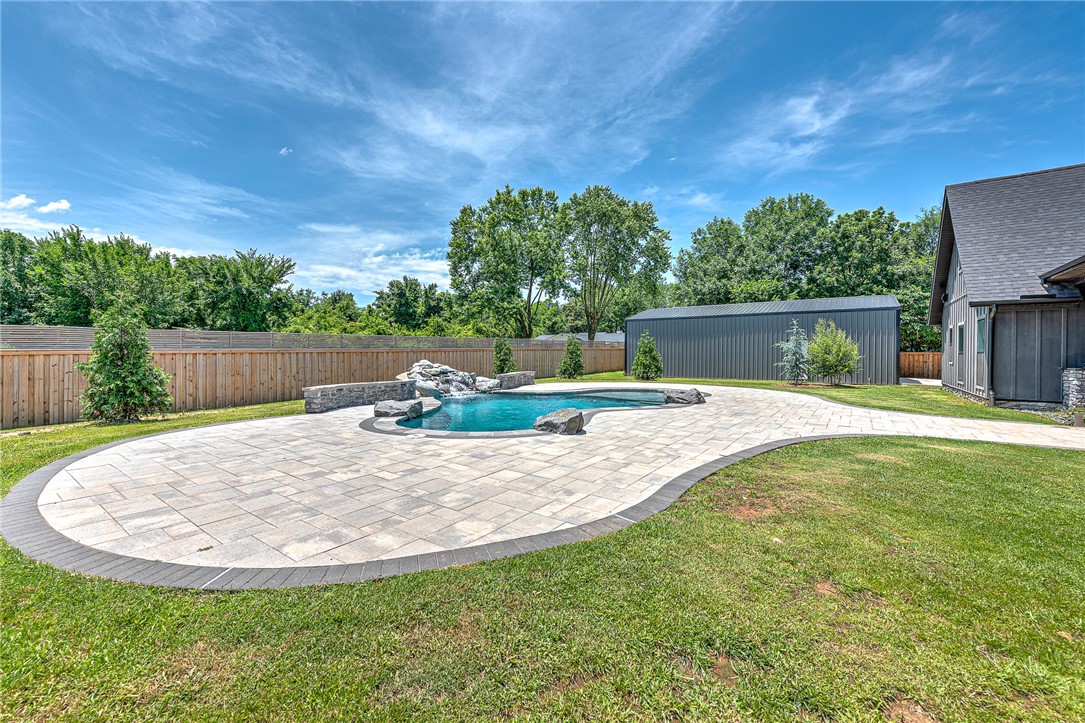 Springdale Outlots - Residential