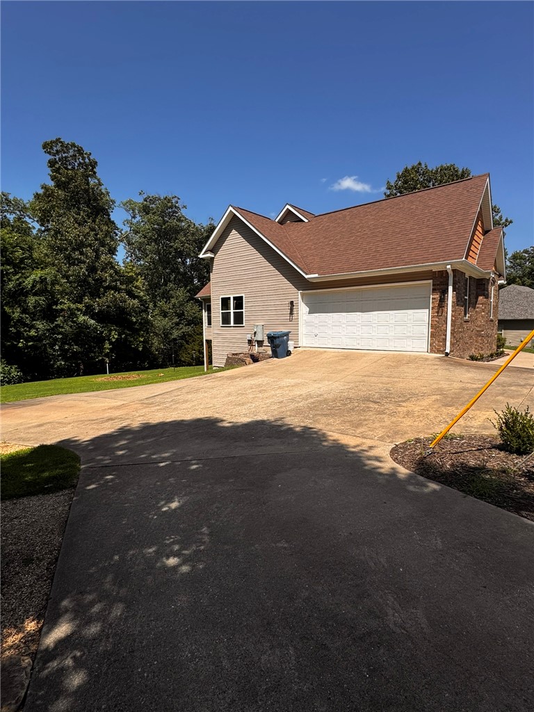 Waterbury - Residential Lease
