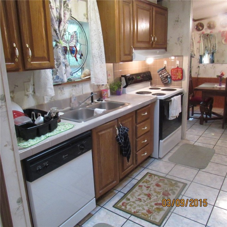 Unit 2 Holiday Island - Residential