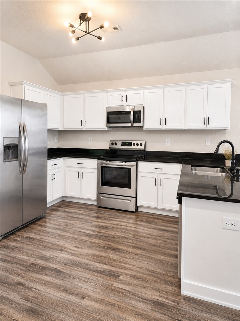Park Meadows Ph I - Residential Lease