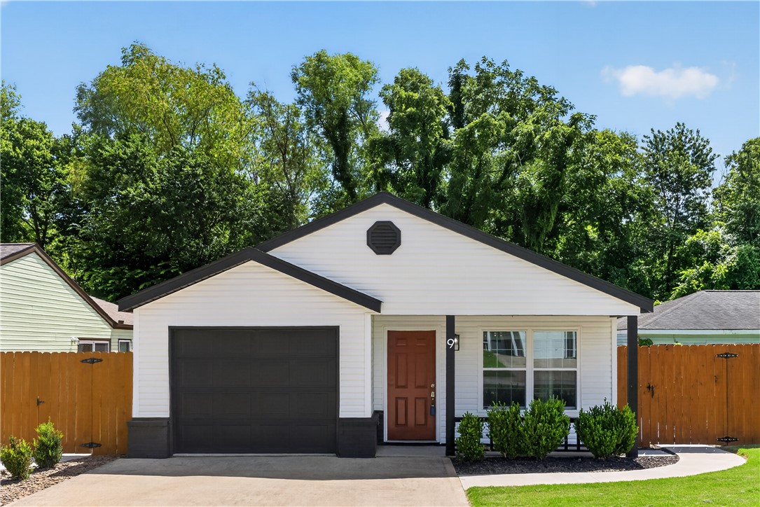 Brookhollow Park Sub Bentonville - Residential