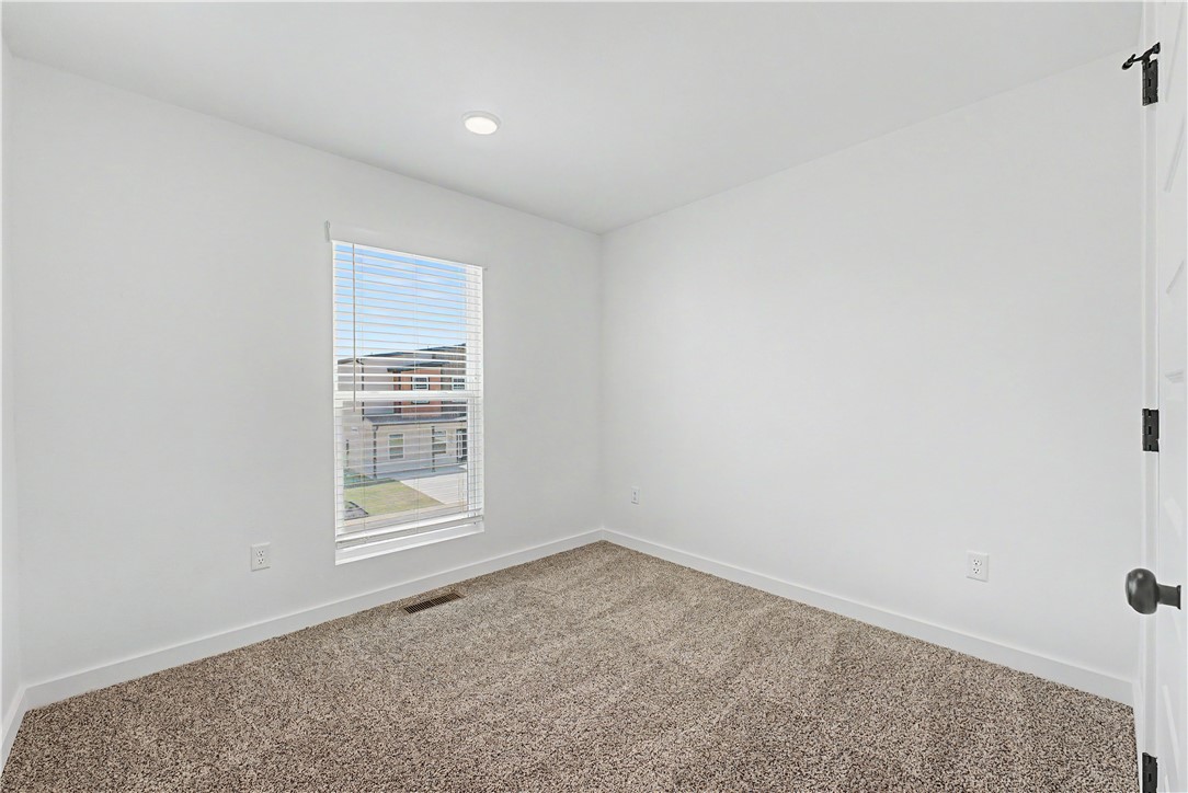 FEATHERSTON WEST SUB PH 1-CENTERTON - Residential