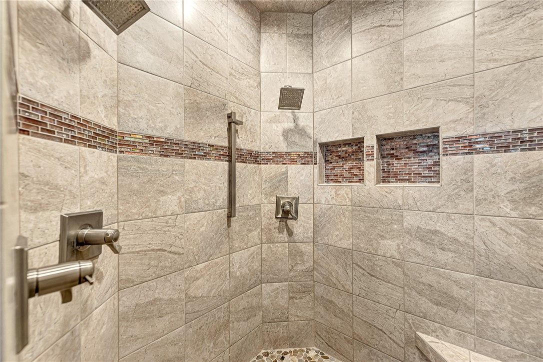 Oak Tree Centerton - Residential