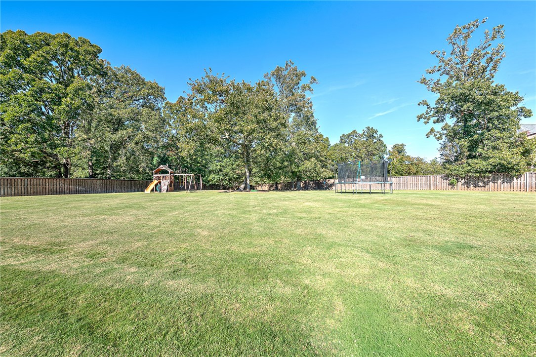 Oak Tree Centerton - Residential