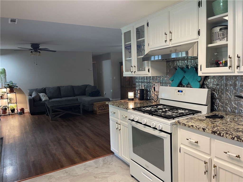 Lynn Estates Springdale - Residential