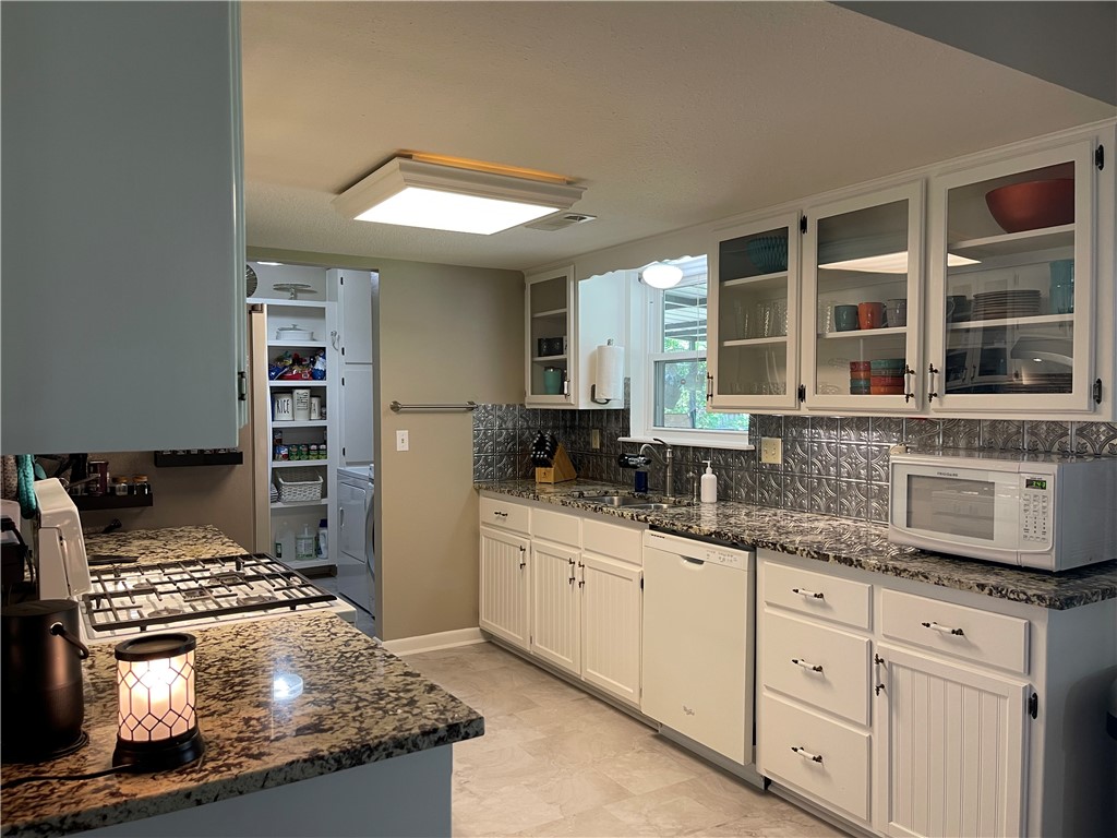 Lynn Estates Springdale - Residential