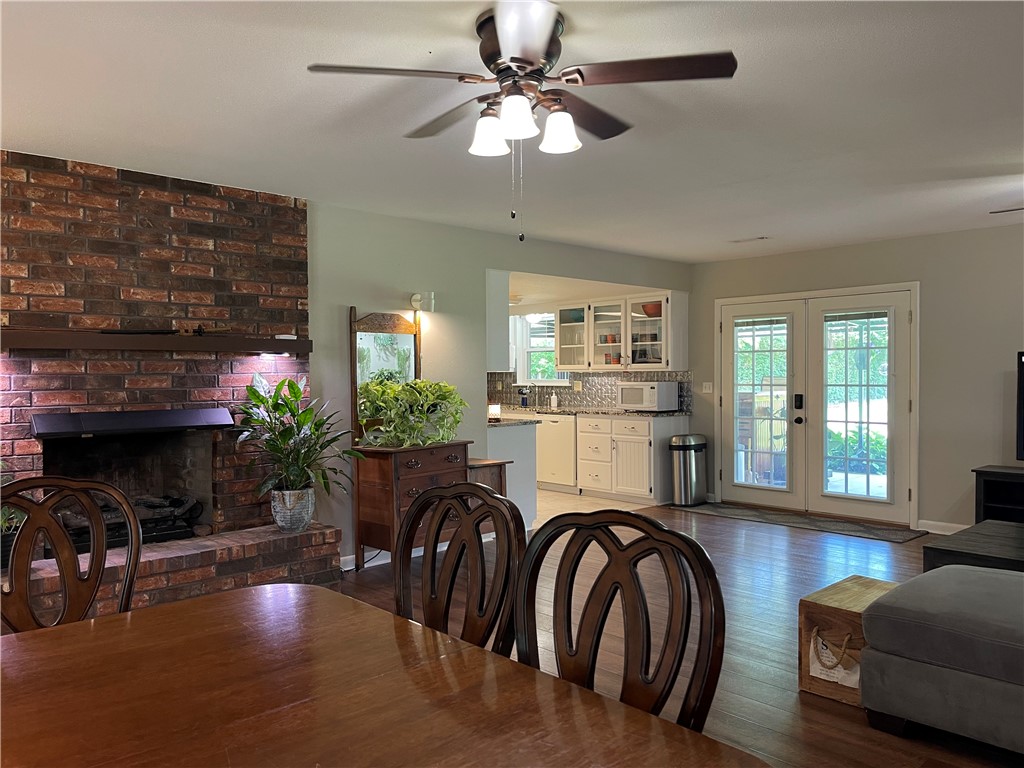 Lynn Estates Springdale - Residential