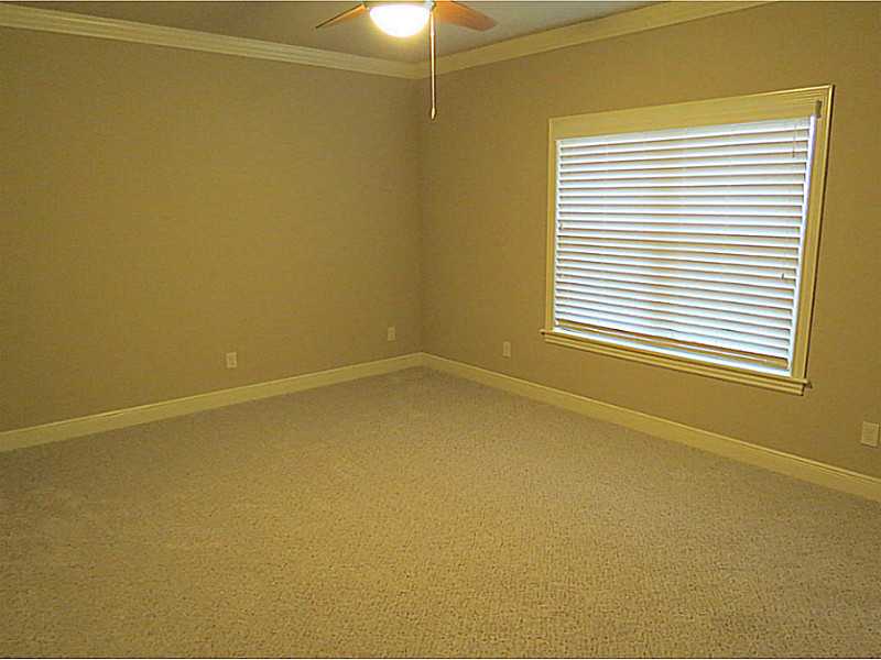 Shadow Valley - Residential Lease