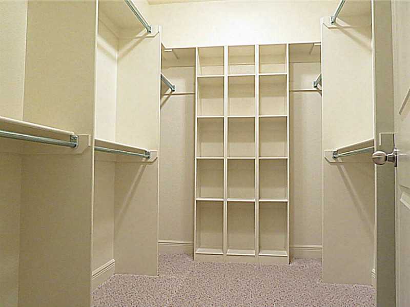 Shadow Valley - Residential Lease