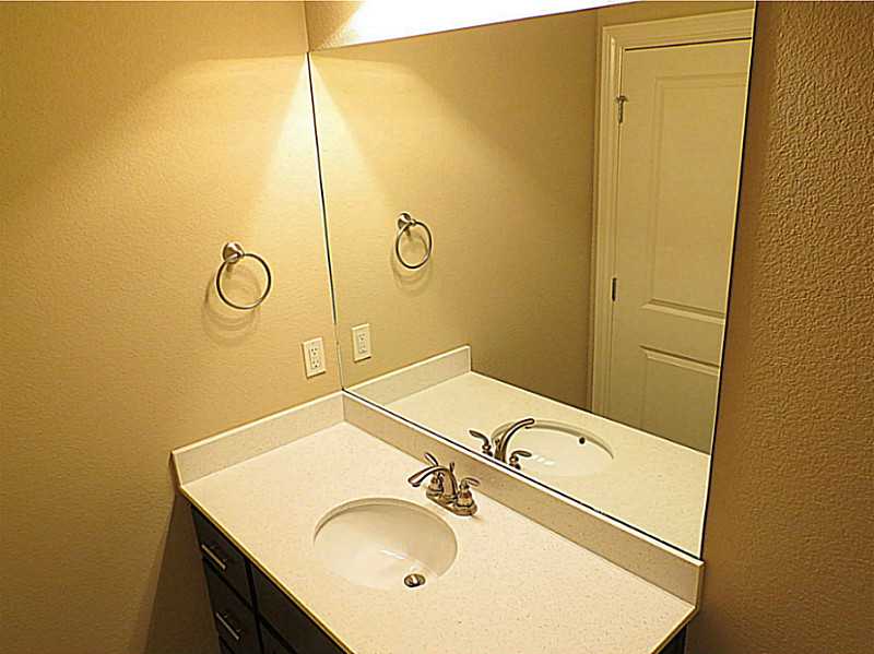 Shadow Valley - Residential Lease