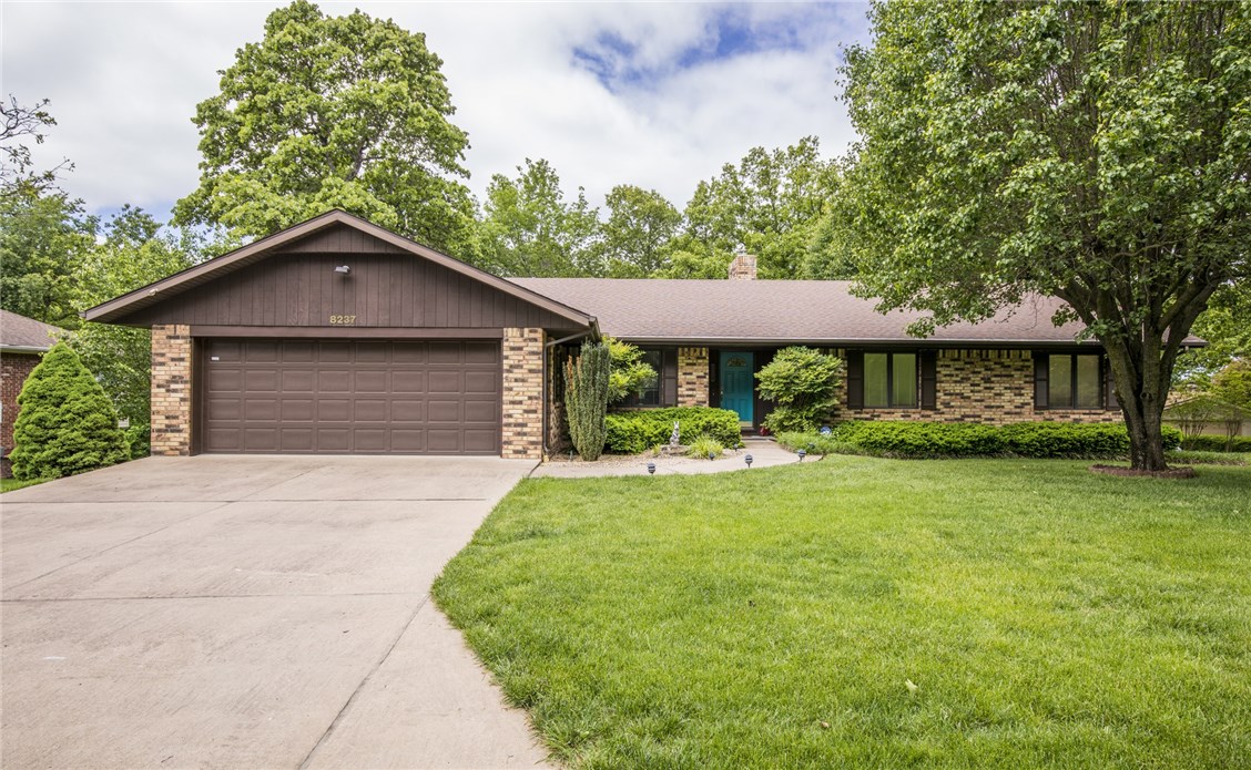 This wonderful lake area home is located in the desirable Crows Nest community and sits on a charming 1/2 acre of well landscaped land.  Home boasts an open kitchen, large living room with vaulted ceiling, master with access to a deck, large sunroom, new floors and updated bathrooms, an unfinished basement, lake views and is only a quarter mile from the Highway 12 boat ramp.
