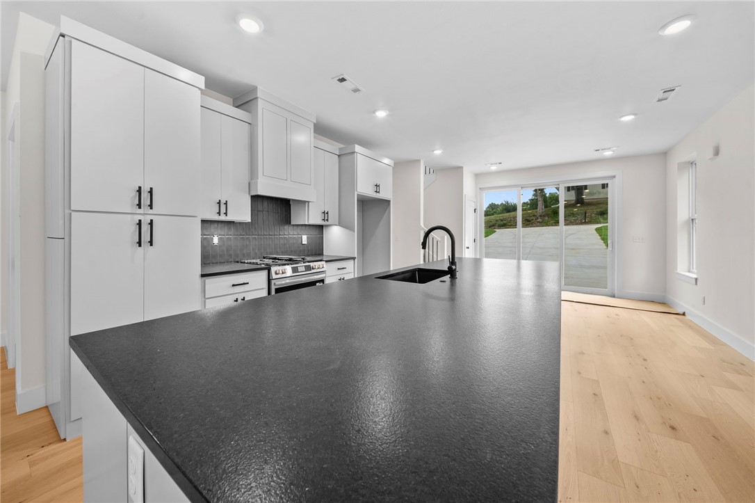 Dutchmans 6th Add Rurban - Residential