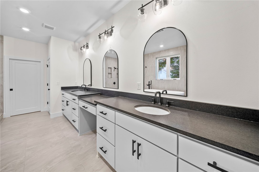 Dutchmans 6th Add Rurban - Residential