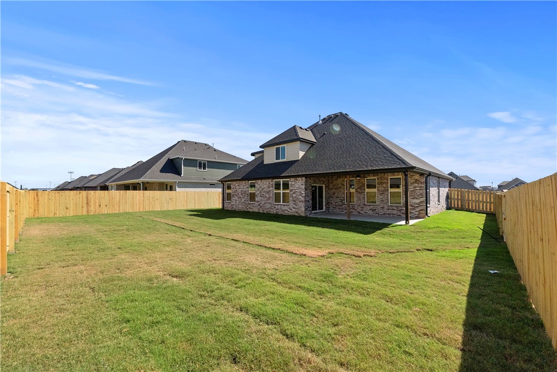 MAPLE ESTATES PH III-CENTERTON - Residential