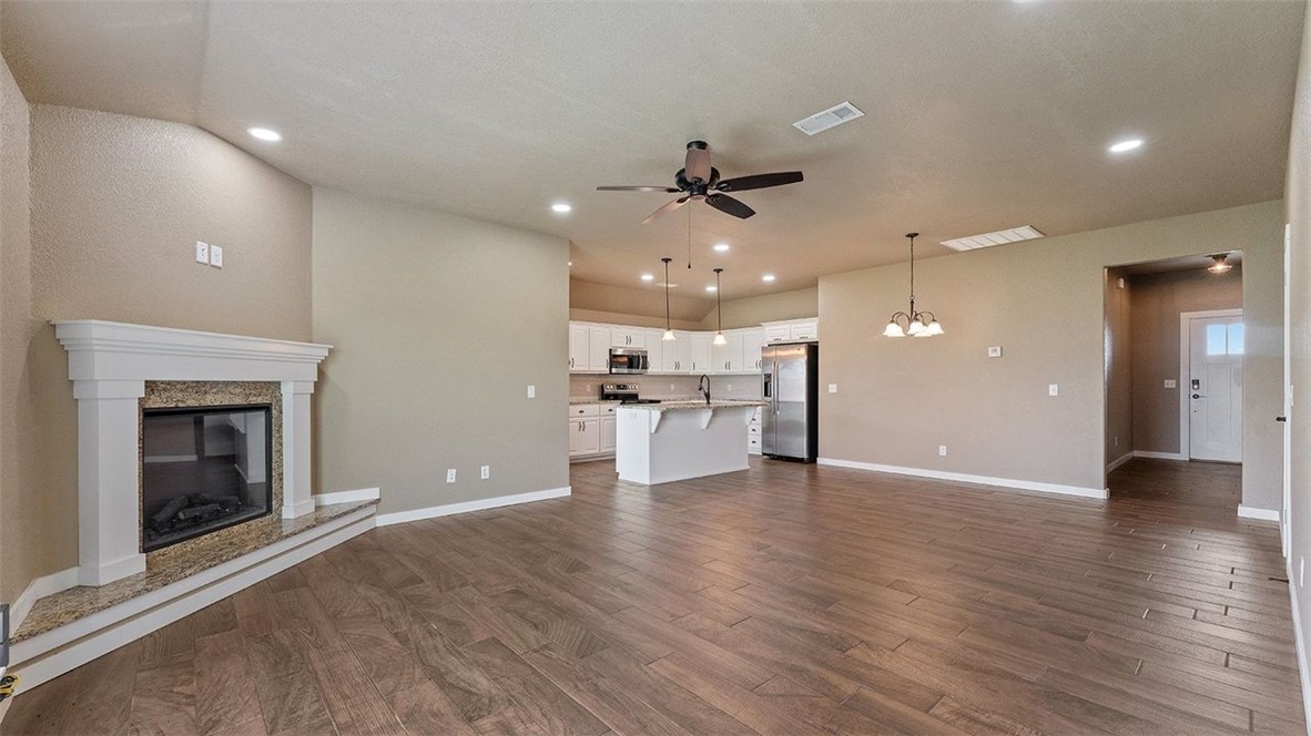 Sandy Acres Sub Ph 1 Gentry - Residential