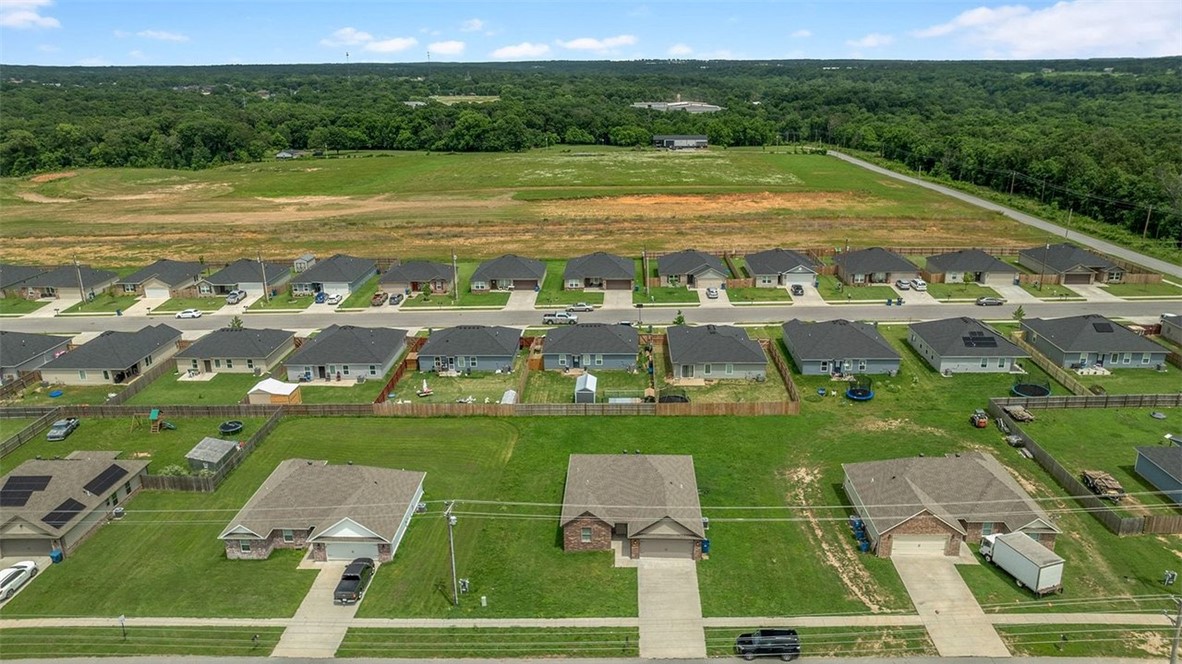 Sandy Acres Sub Ph 1 Gentry - Residential