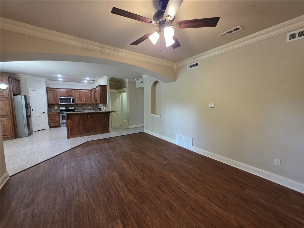 Oakwood Park Sub Bentonville - Residential Lease