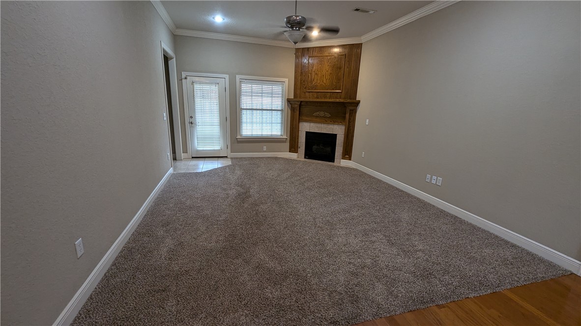Lexington Sub Springdale - Residential Lease